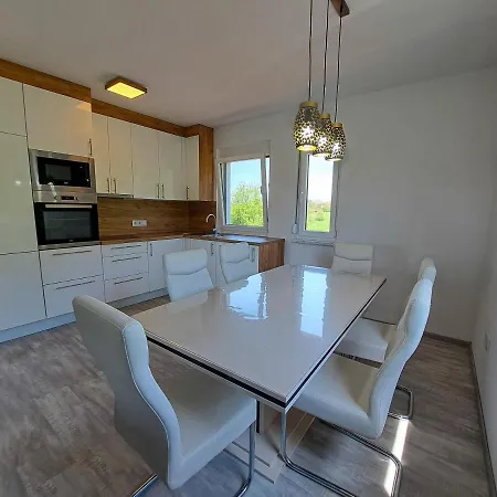 Villa Vienna *
