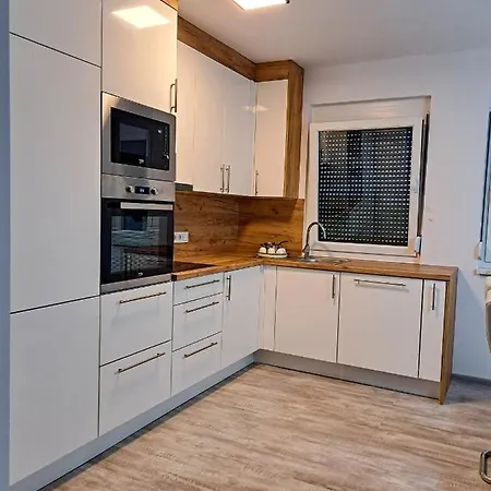 Vienna Villa Buzim